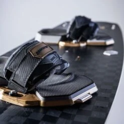 Crazyfly Elite IV - Freeride / Freestyle Kiteboard Discounts Apply ! 16 Crazyfly Elite IV - Freeride / Freestyle Kiteboard Discounts Apply ! -Roxy Store 900 crazyfly 2024 elite iv 5