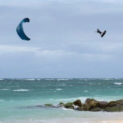 Naish 2024 Pivot Freeride / Wave Kite Discounts Apply ! -Roxy Store 900 naish 2024 pivot size bar a1