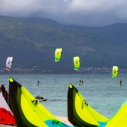 S27 Naish Boxer Single Strut Freeride/Foiling Kite - 50% Off Discounts Apply ! -Roxy Store naish s27 boxer single strut kite size bar 6